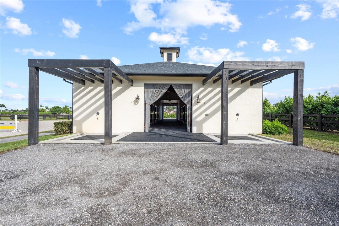 12843 Wellington Preserve Blvd in Wellington, FL - Building Photo