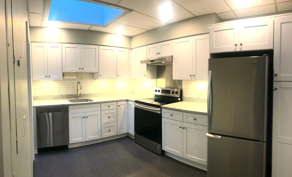 28 Harrison Ave in Boston, MA - Building Photo