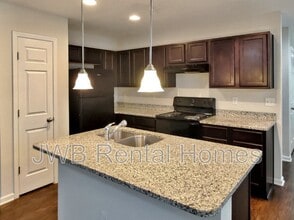 8946 Dandy Ave in Jacksonville, FL - Building Photo - Building Photo