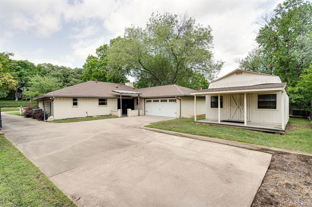 35 Lincolnshire Cir in Bedford, TX - Building Photo - Building Photo