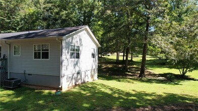 186 River Trace Dr in Dahlonega, GA - Building Photo - Building Photo