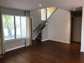 422 Wright St in Lakewood, CO - Foto de edificio - Building Photo