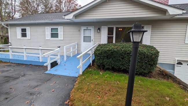 property at 6 Stoney Nob Dr