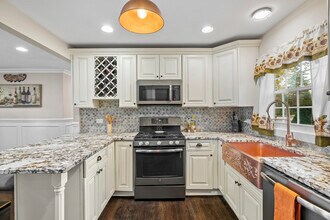 8602 Oak Park Ave in Burbank, IL - Building Photo - Building Photo