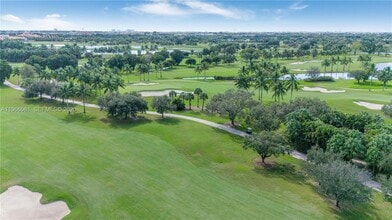 5300 NW 87th Ave in Doral, FL - Building Photo - Building Photo