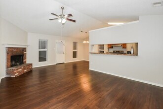 10102 Williford Dr in Olive Branch, MS - Building Photo - Building Photo