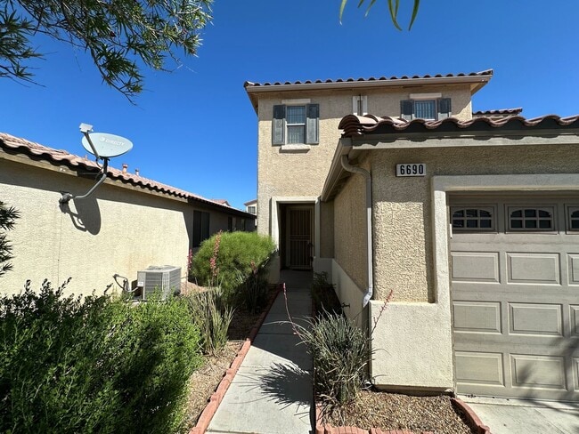 6690 Apollos Gate Ct in Las Vegas, NV - Building Photo - Building Photo