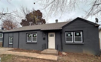 2124 E 78th St in Kansas City, MO - Building Photo