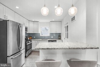 7734 Temple Rd in Philadelphia, PA - Building Photo - Building Photo