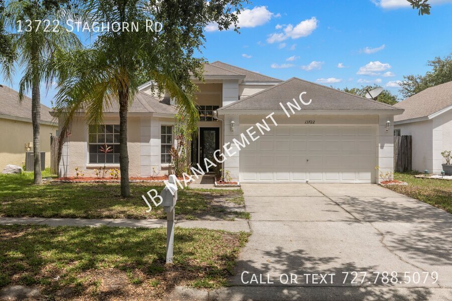 13722 Staghorn Rd in Tampa, FL - Building Photo