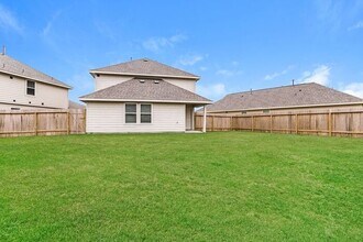 2550 Grayling Dr in Shenandoah, TX - Building Photo - Building Photo