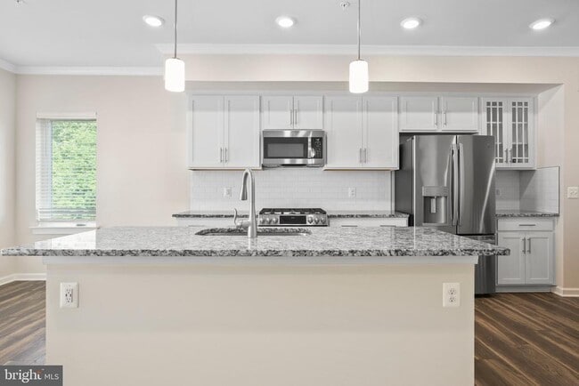 1398 Rail Stop Dr in Woodbridge, VA - Building Photo - Building Photo