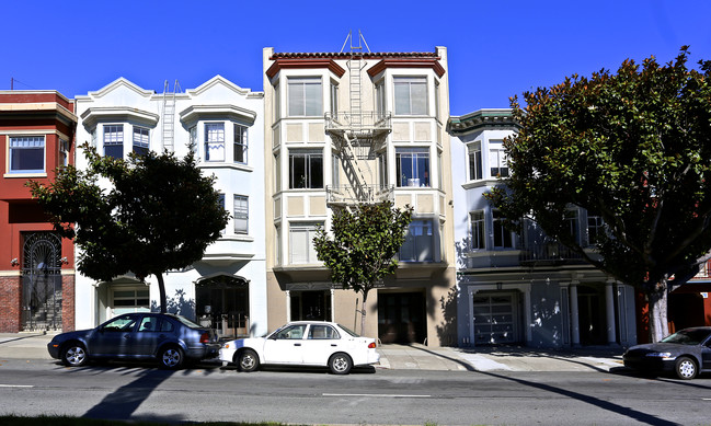 167 Dolores St in San Francisco, CA - Building Photo - Building Photo