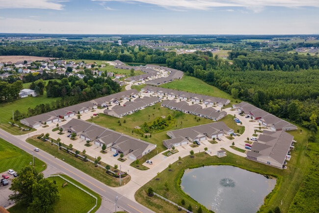 Redwood Marysville Milford Avenue in Marysville, OH - Foto de edificio - Building Photo