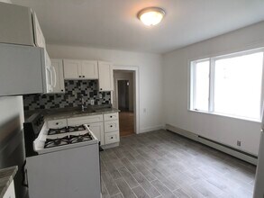 89 6th St, Unit 1 in Cambridge, MA - Building Photo - Building Photo