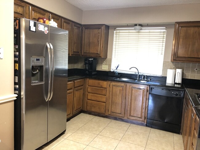 property at 8715 Lawncliff Ln