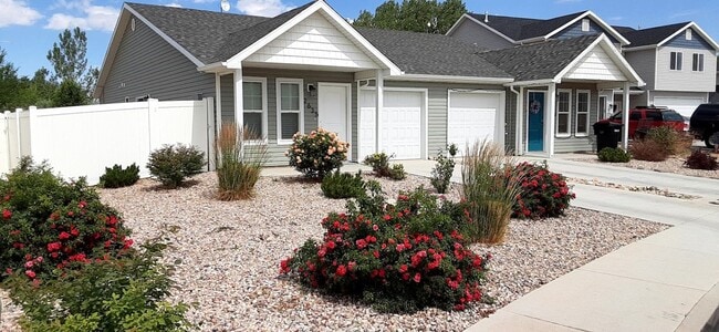 property at 2635 N Shady Place