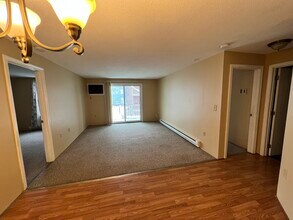 80 Stanton St, Unit 18 in Worcester, MA - Building Photo - Building Photo