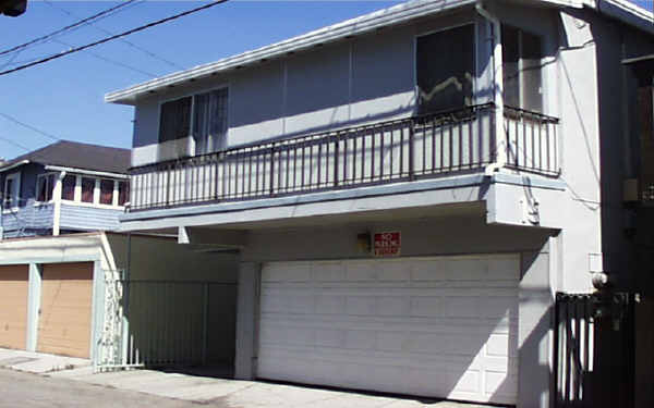 15 19th Ave in Venice, CA - Building Photo