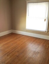 1247 Plainfield Ave NE in Grand Rapids, MI - Building Photo - Building Photo