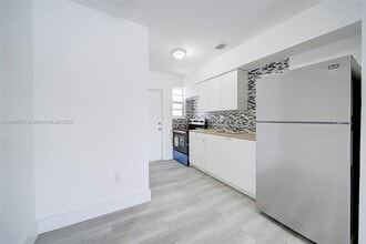 6735 NW 2nd Ct in Miami, FL - Building Photo - Building Photo