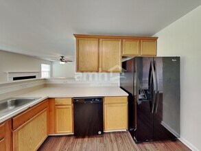 6726 Centerline Dr in Charlotte, NC - Building Photo - Building Photo