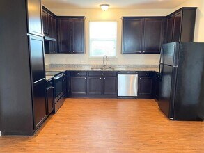 805 Hallie Cove in Lockhart, TX - Building Photo - Building Photo