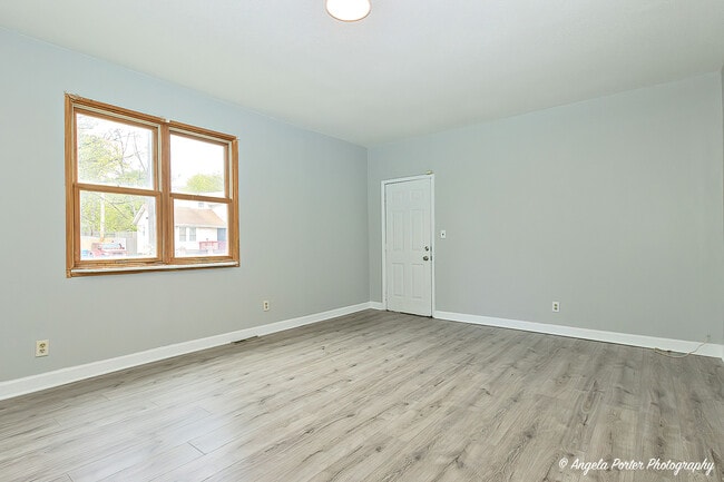 551 S M.L.K. Jr Ave in Waukegan, IL - Building Photo - Building Photo