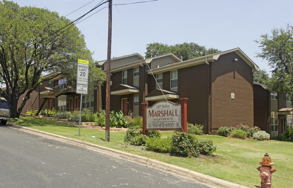 Marshall Apartments in Austin, TX - Building Photo