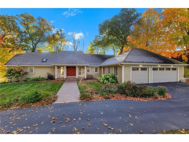 property at 2648 Casco Point Rd