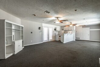 113 County Rd 1604 in Clifton, TX - Building Photo - Building Photo