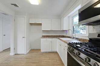 130 Mt Vernon St in Ridgefield Park, NJ - Foto de edificio - Building Photo