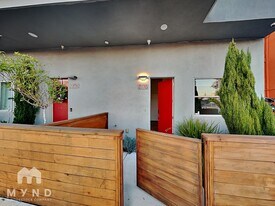 3103 35th Ave in Oakland, CA - Building Photo