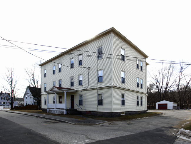 21-23 Prospect St in Concord, NH - Foto de edificio - Building Photo