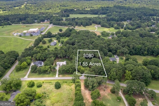 3080 Meadow Trail in Loganville, GA - Building Photo - Building Photo