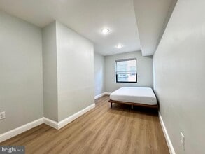 1024 Race St in Philadelphia, PA - Building Photo - Building Photo