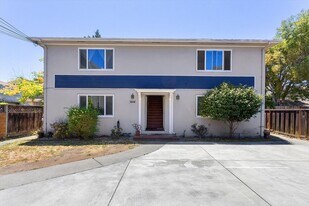 2238 Encinal Ave in Alameda, CA - Building Photo