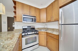 610 W 196th St in New York, NY - Building Photo - Building Photo