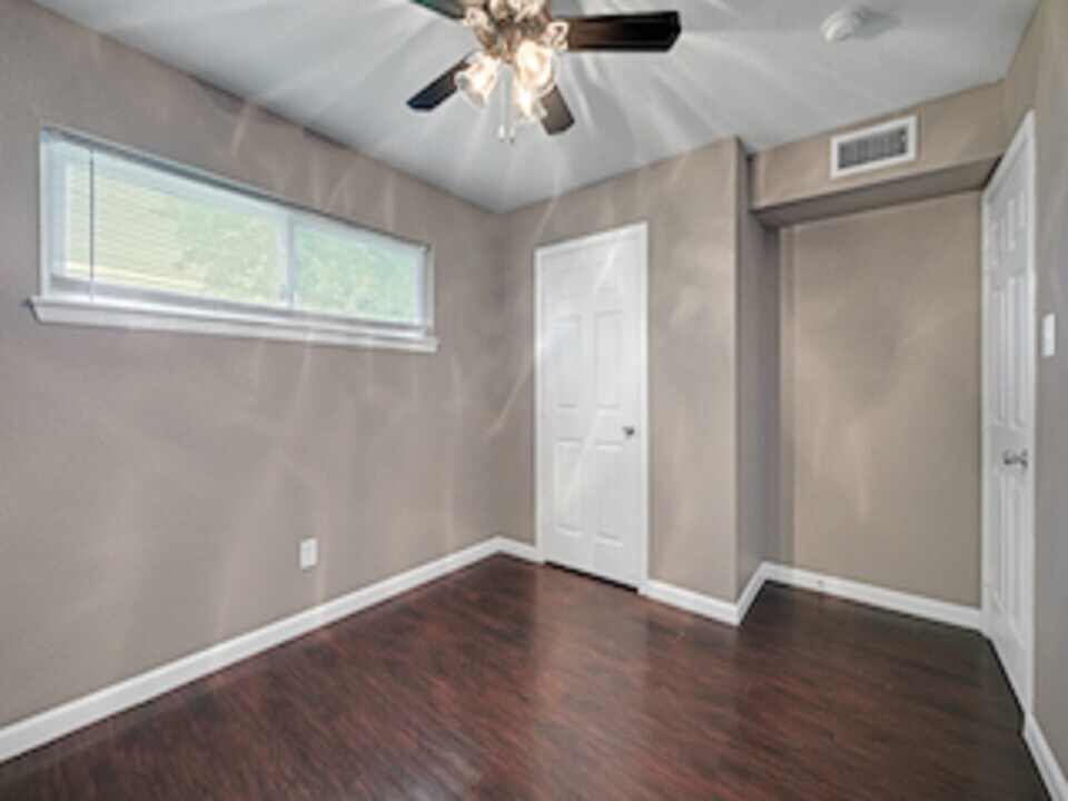 3031 Sumpter St in Houston, TX - Building Photo