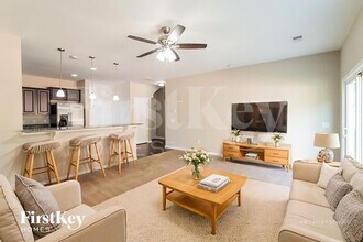 7762 High Maple Cir in North Charleston, SC - Building Photo - Building Photo