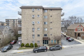 300 Circle Ave in Forest Park, IL - Building Photo - Building Photo