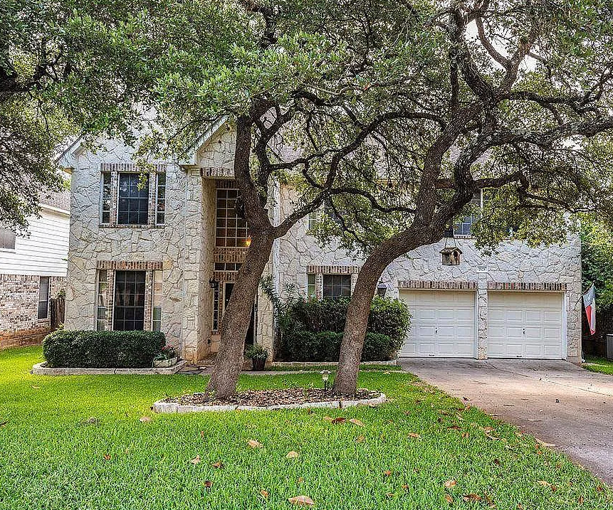 7121 Gentle Oak Dr in Austin, TX - Building Photo