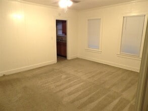 716 NW Ferris Ave in Lawton, OK - Building Photo - Building Photo