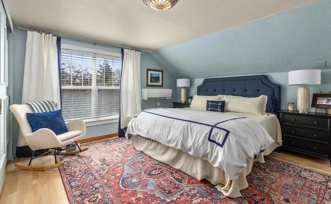 property at 1138 1st Ave E