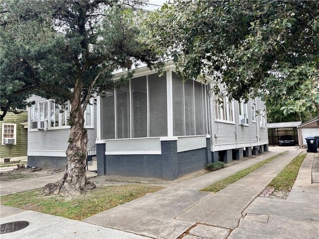 7726 S Claiborne Ave in New Orleans, LA - Building Photo - Building Photo