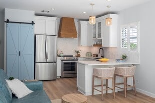 634 Louisa St in Key West, FL - Building Photo