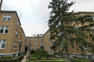 85 Winchester St in Brookline, MA - Building Photo