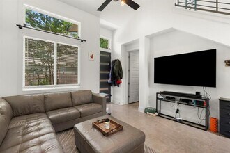 1602 Chestnut Ave in Austin, TX - Building Photo - Building Photo