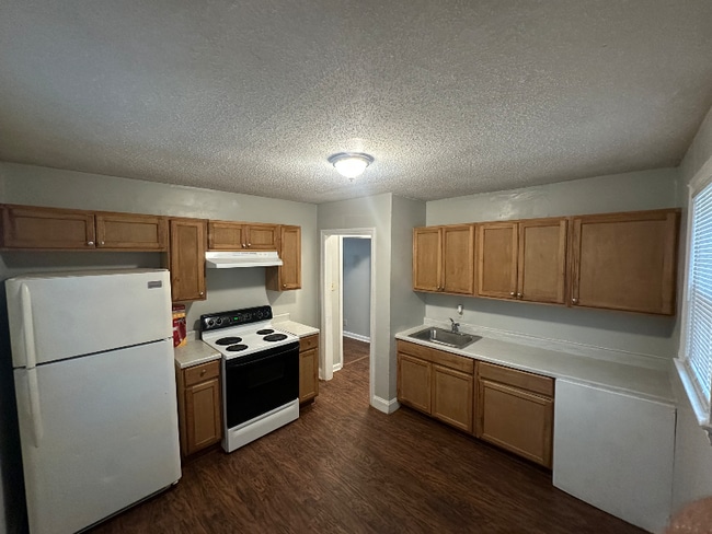1120 Junia Ave in Winston-Salem, NC - Building Photo - Building Photo