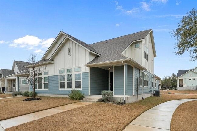 305 Bolivar Wy in San Marcos, TX - Building Photo - Building Photo